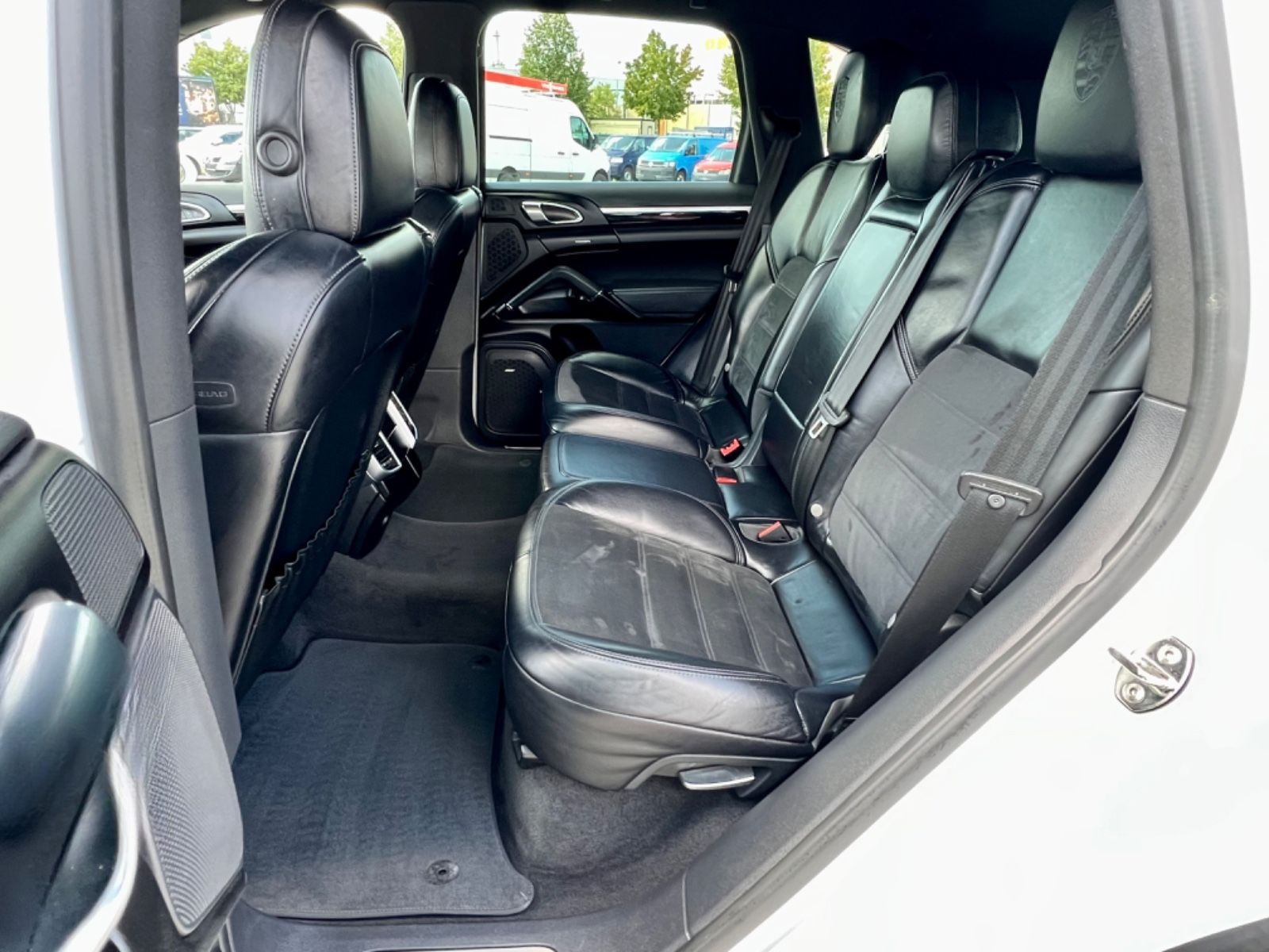 Porsche Cayenne Diesel Platinum Edition foto 13