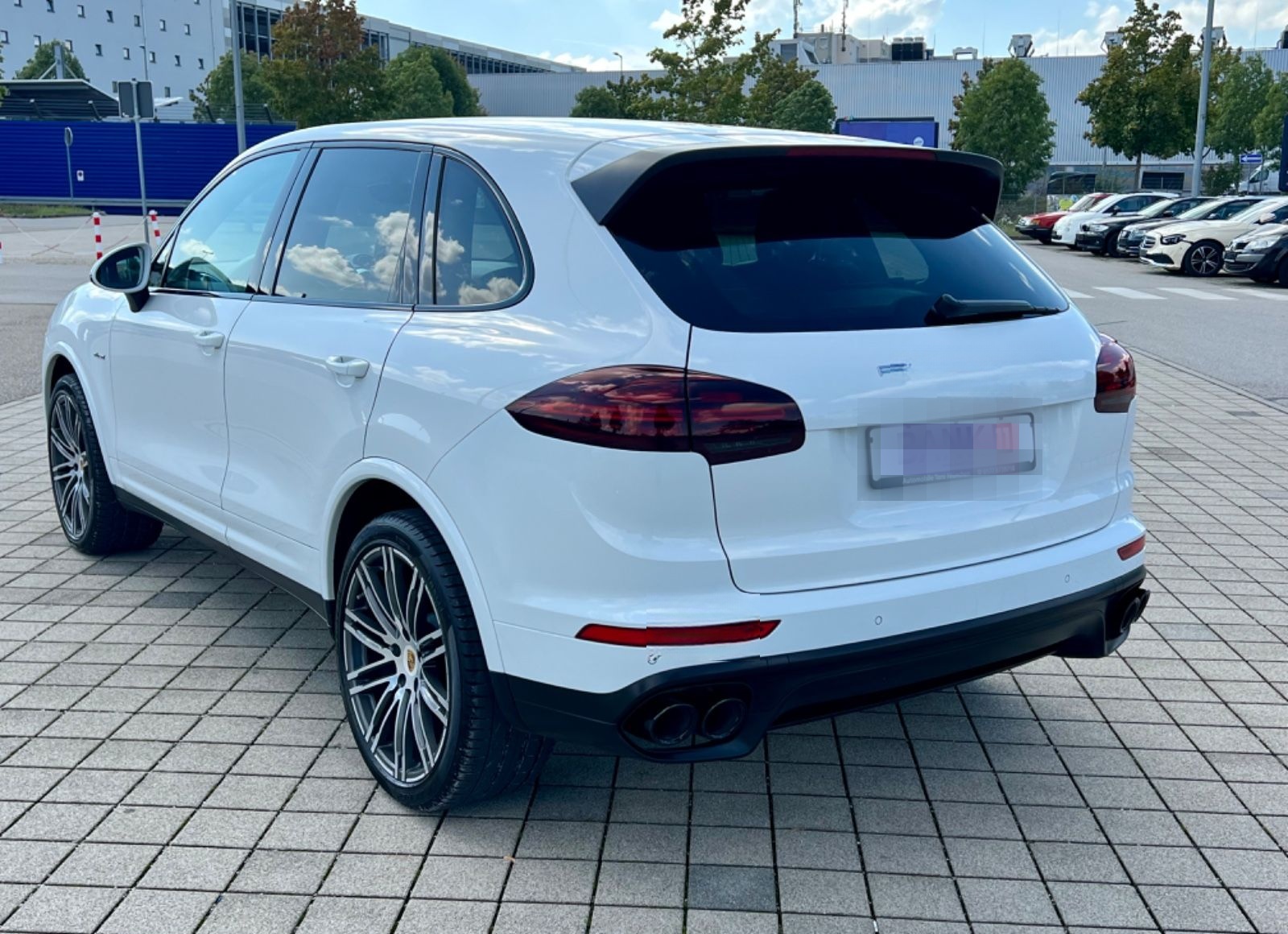 Porsche Cayenne Diesel Platinum Edition foto 4