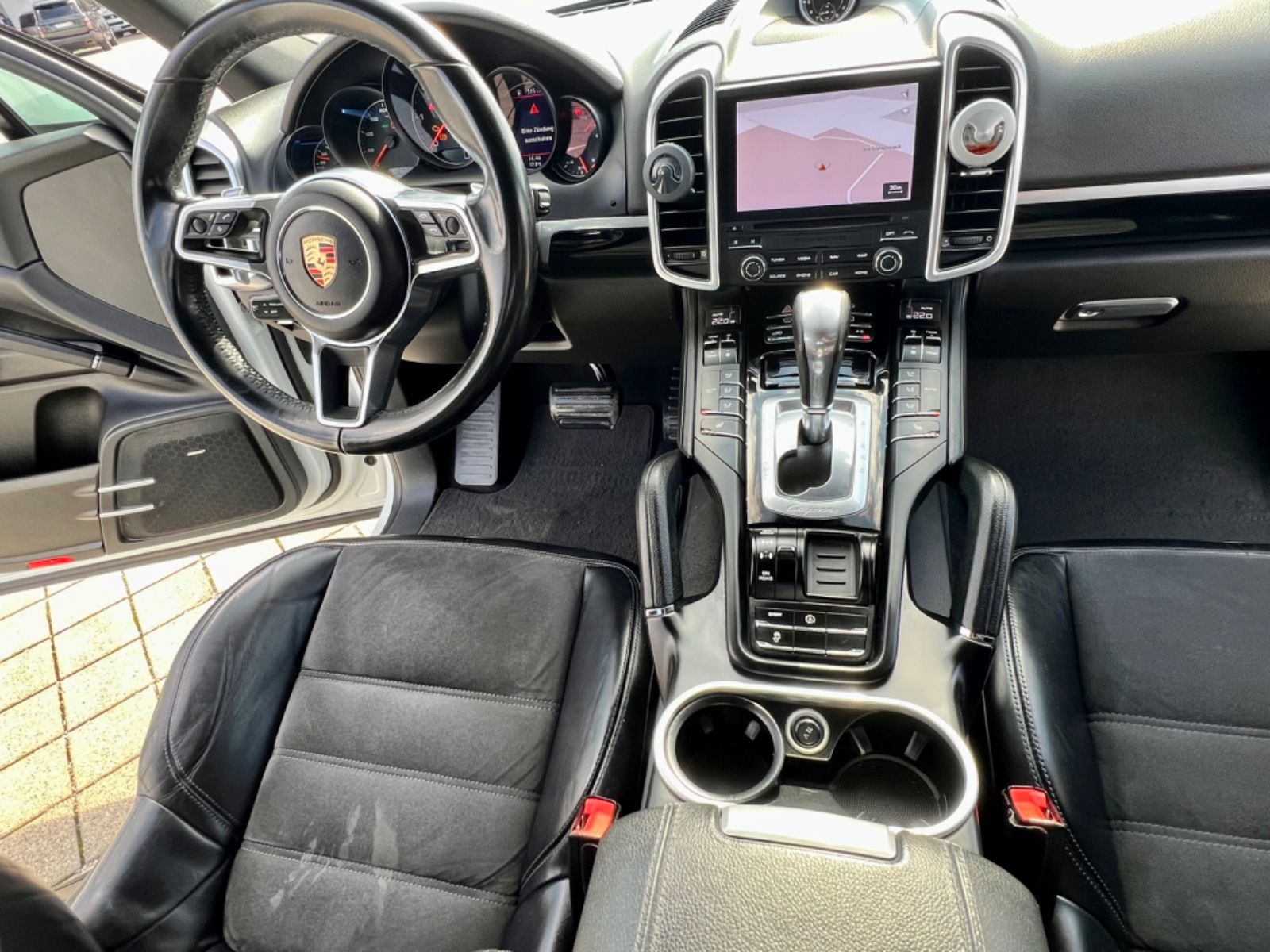 Porsche Cayenne Diesel Platinum Edition foto 6