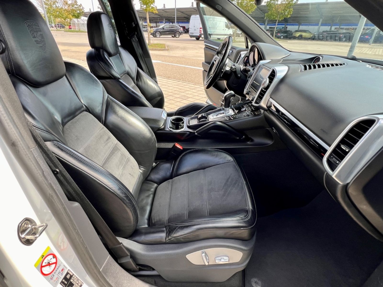 Porsche Cayenne Diesel Platinum Edition foto 10