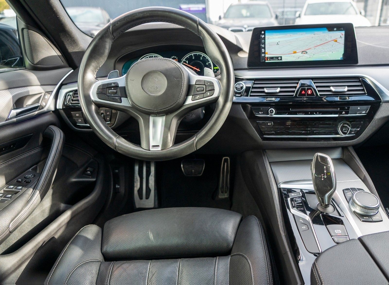 BMW 540 d Touring xDrive M-SPORT|KEYL|360°|AMBI|DISP foto 16