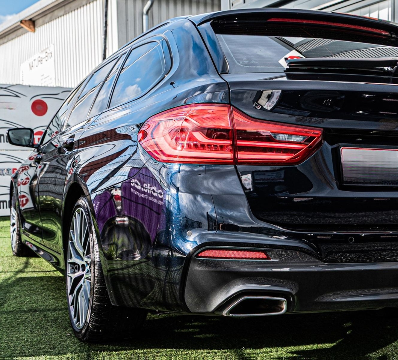 BMW 540 d Touring xDrive M-SPORT|KEYL|360°|AMBI|DISP foto 30