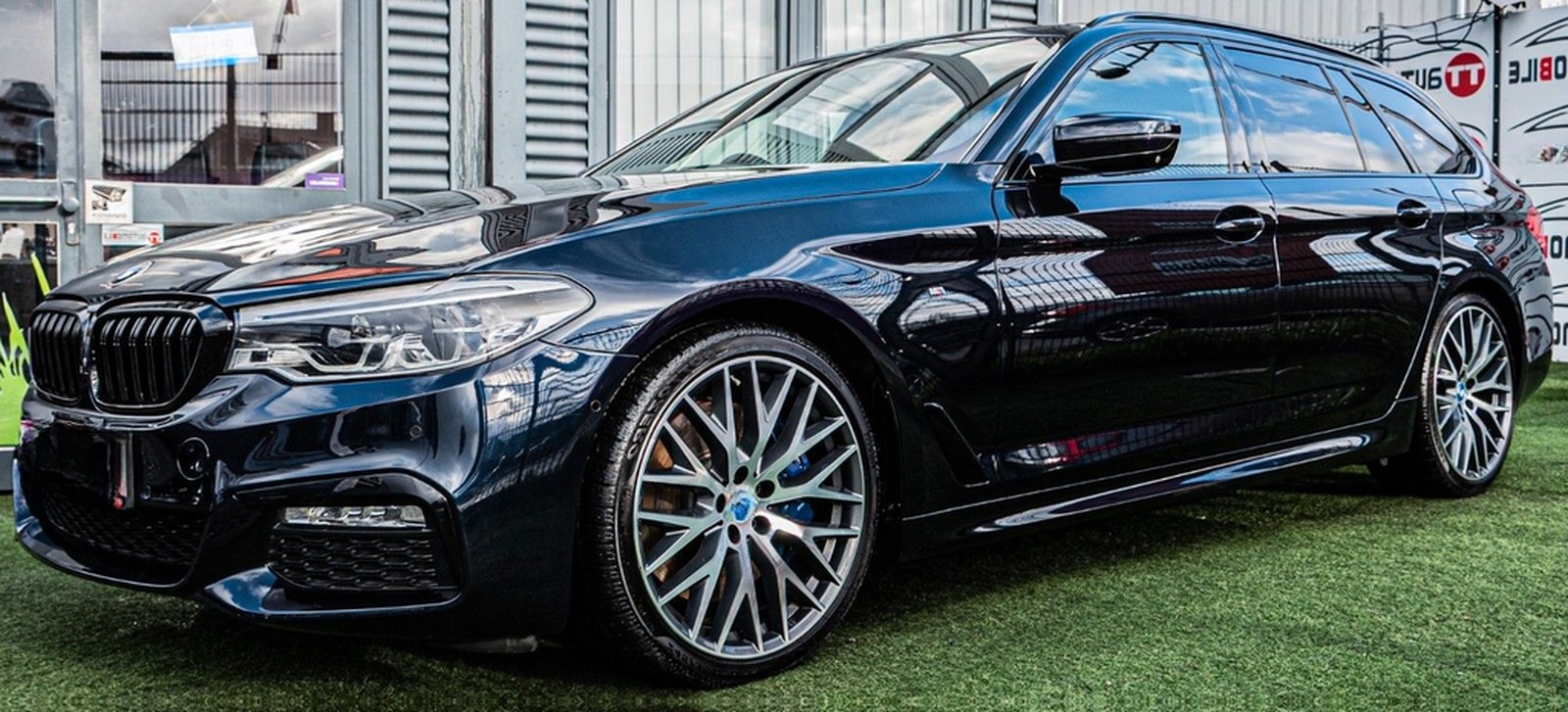 BMW 540 d Touring xDrive M-SPORT|KEYL|360°|AMBI|DISP foto 4