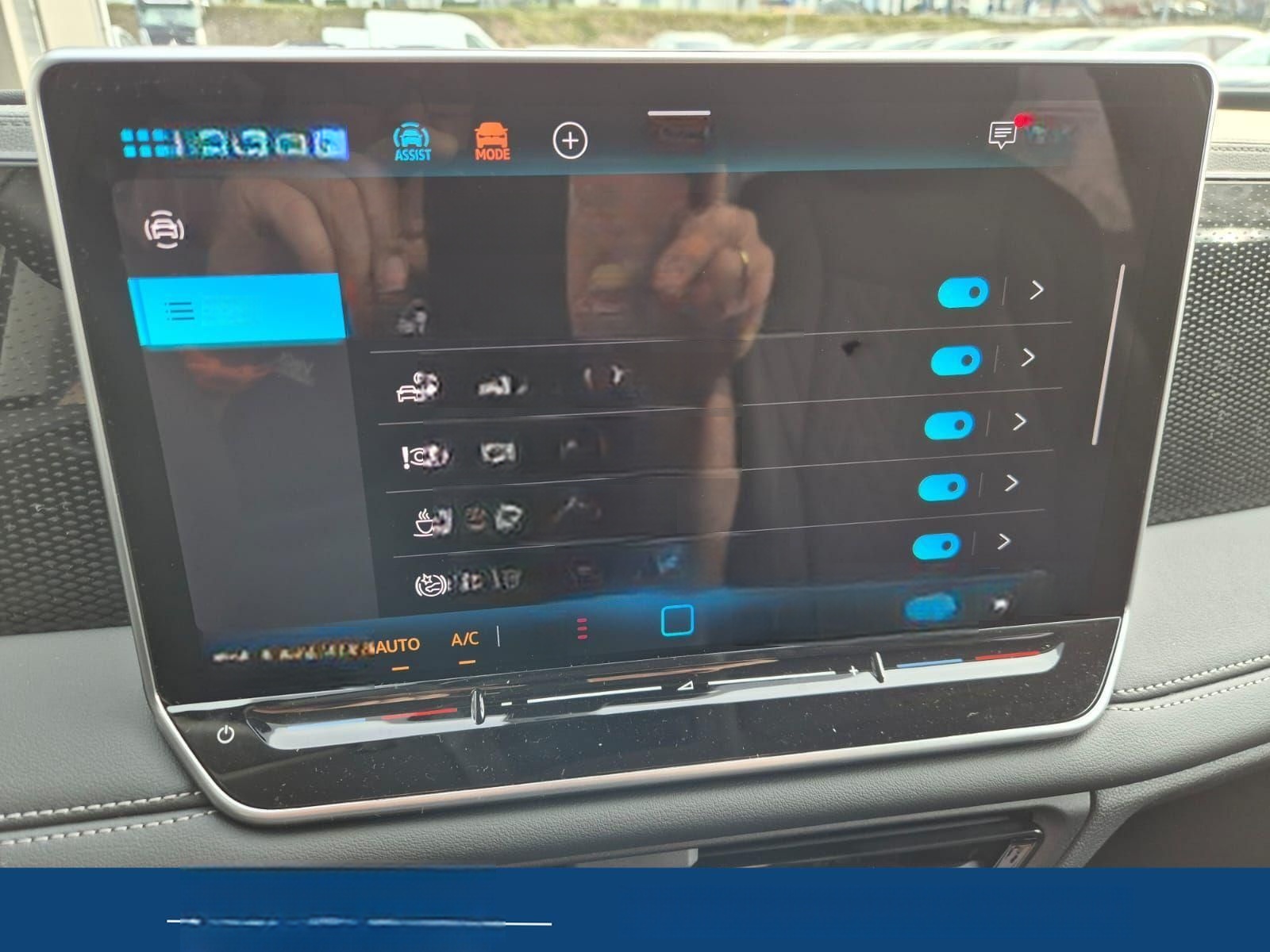 Volkswagen Tiguan  Life 1,5 l eHybrid OPF 204PS DSG LED-... foto 22