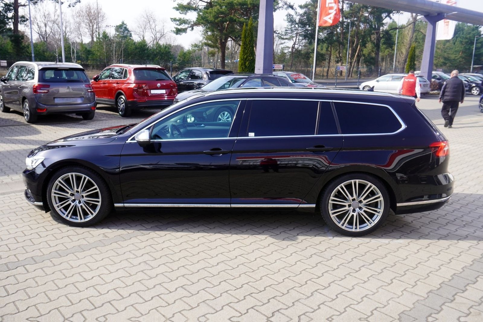 Volkswagen Passat Variant 1.8 TSI DSG Highline LED Navi AHK foto 11