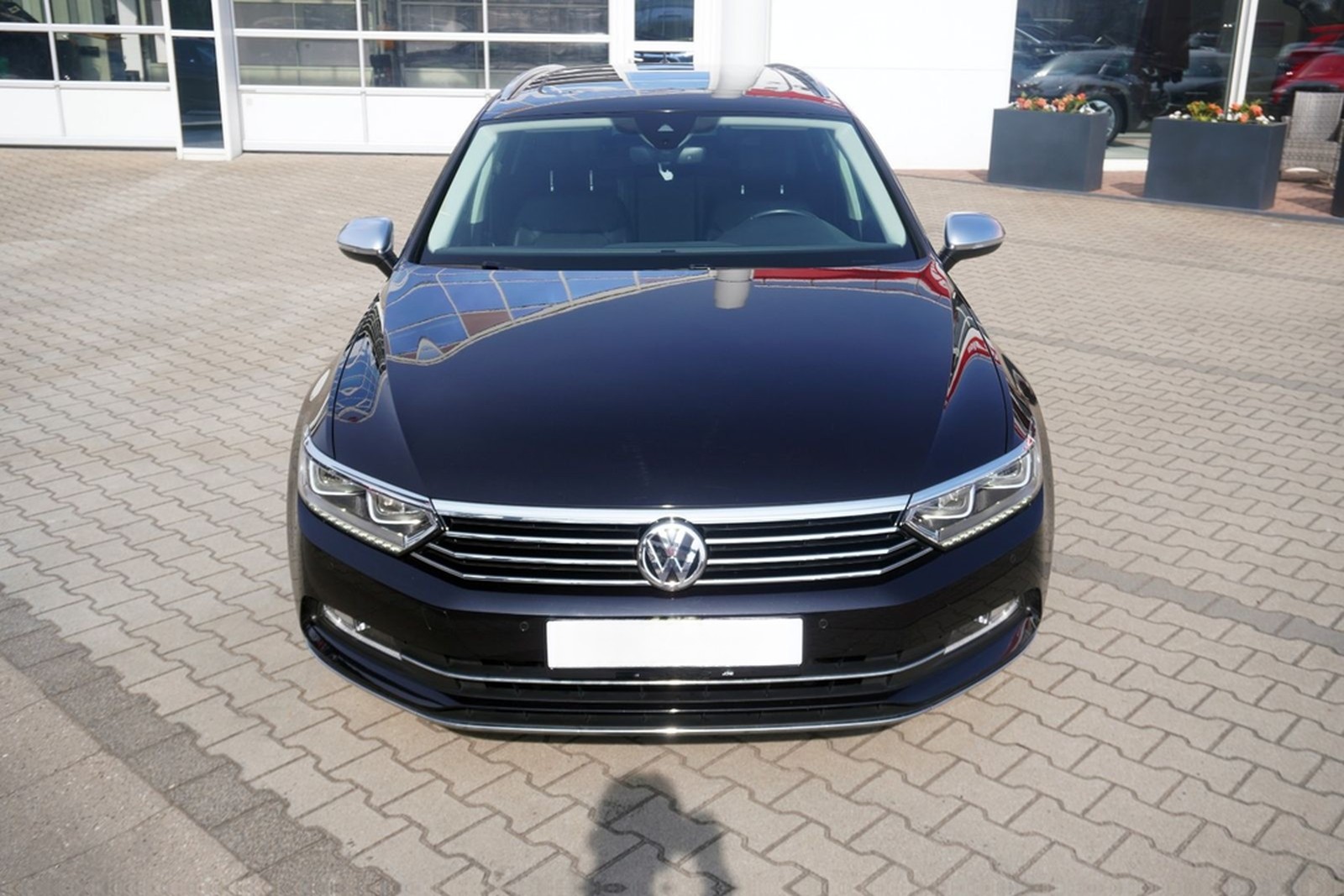 Volkswagen Passat Variant 1.8 TSI DSG Highline LED Navi AHK foto 3