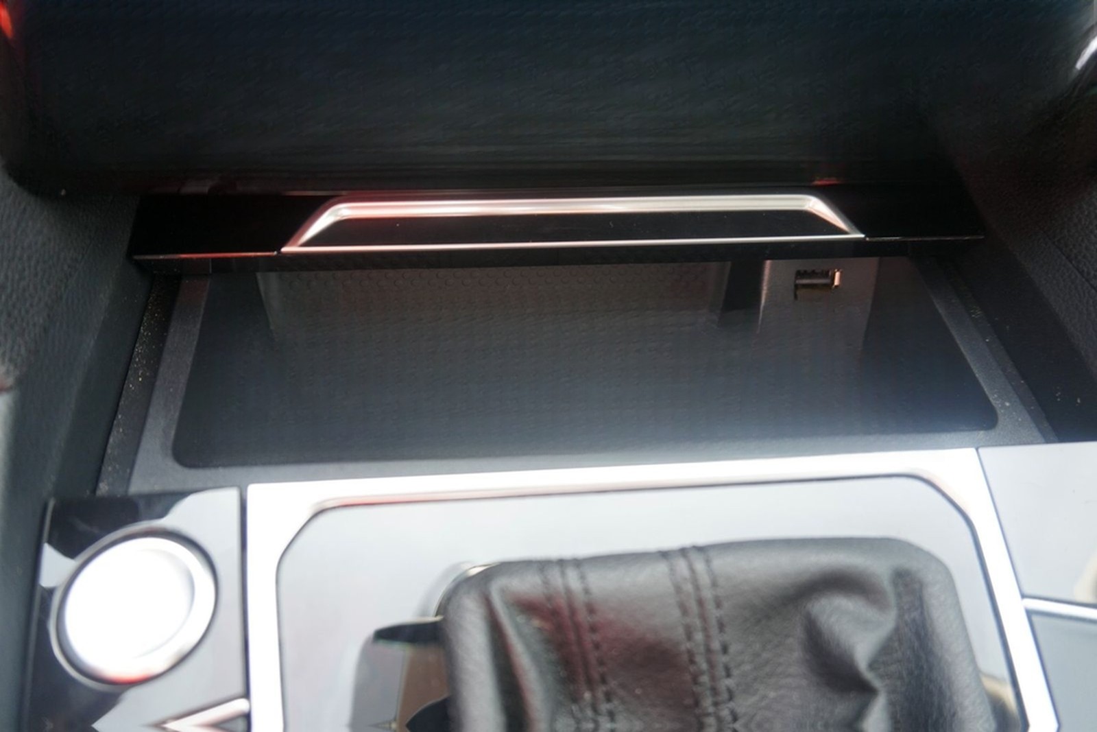 Volkswagen Passat Variant 1.8 TSI DSG Highline LED Navi AHK foto 28