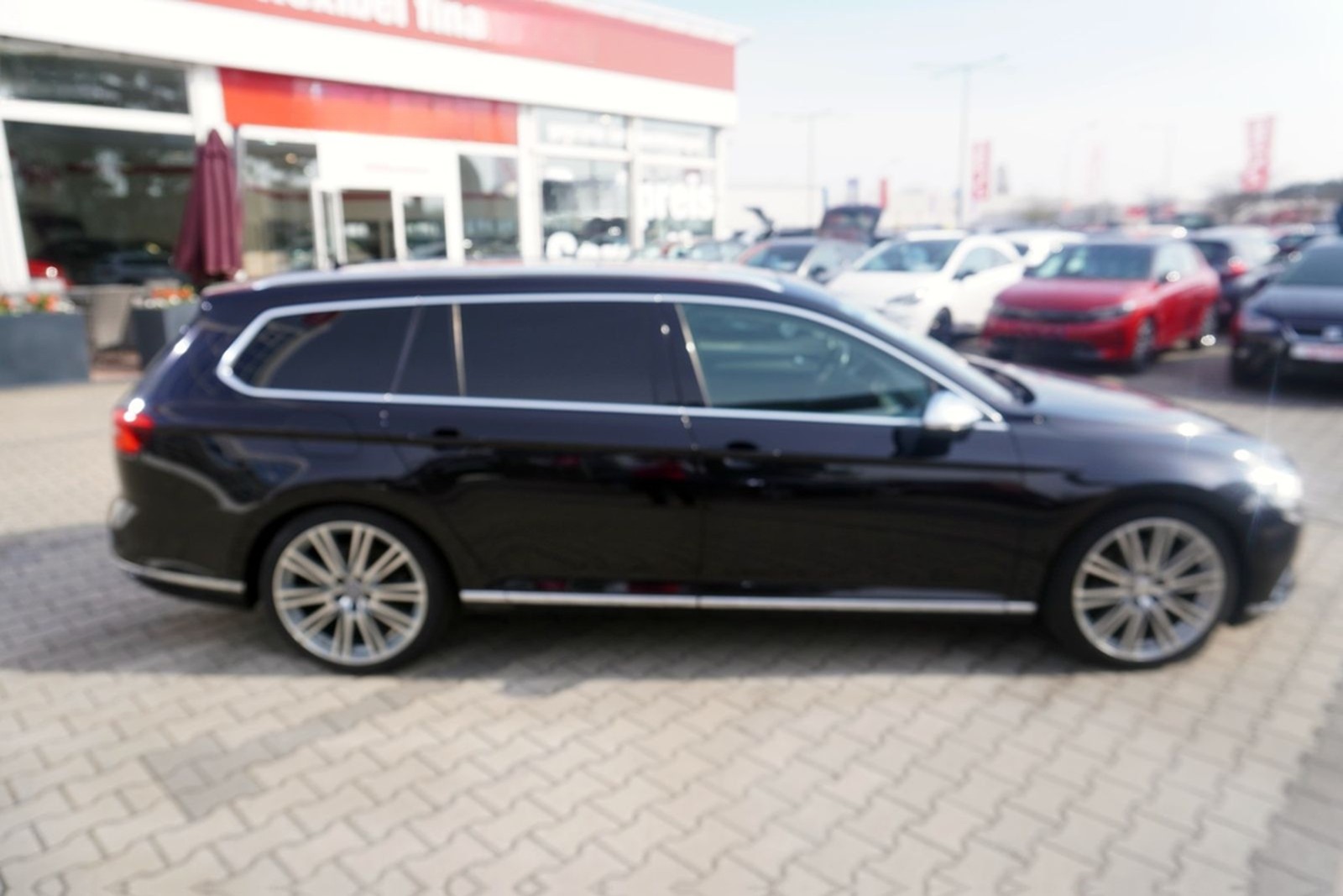 Volkswagen Passat Variant 1.8 TSI DSG Highline LED Navi AHK foto 5