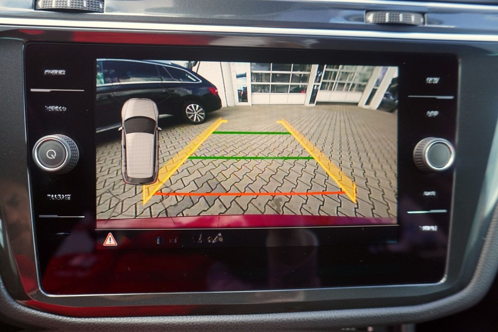 Volkswagen Tiguan 2.0 Sound 4Motion LED Navi ACC Totwinkel foto 19