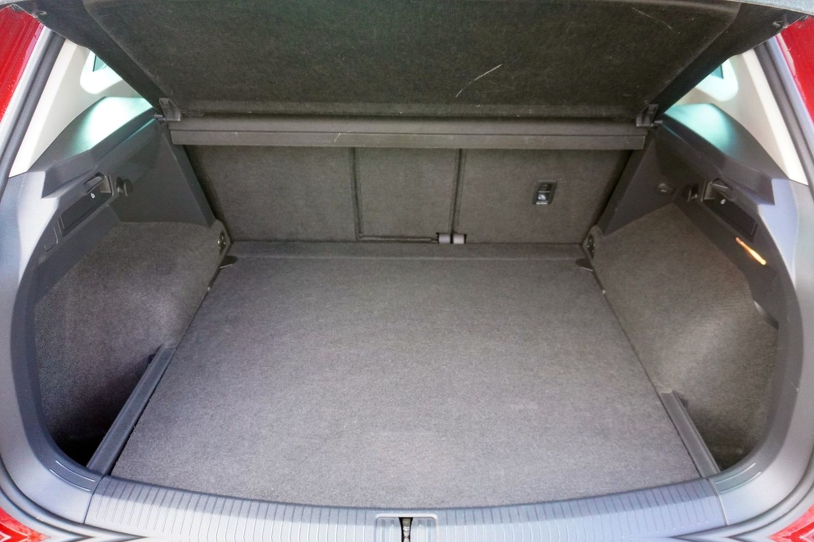 Volkswagen Tiguan 2.0 Sound 4Motion LED Navi ACC Totwinkel foto 32