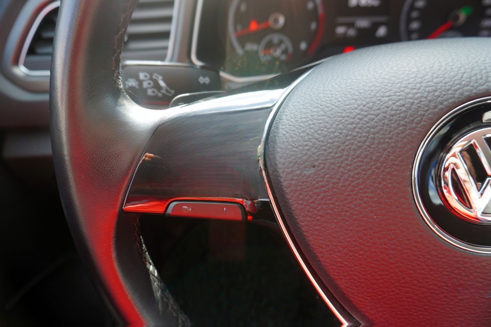 Volkswagen T-Roc 1.5 TSI DSG Style LED Navi ACC Sitzheizung foto 13