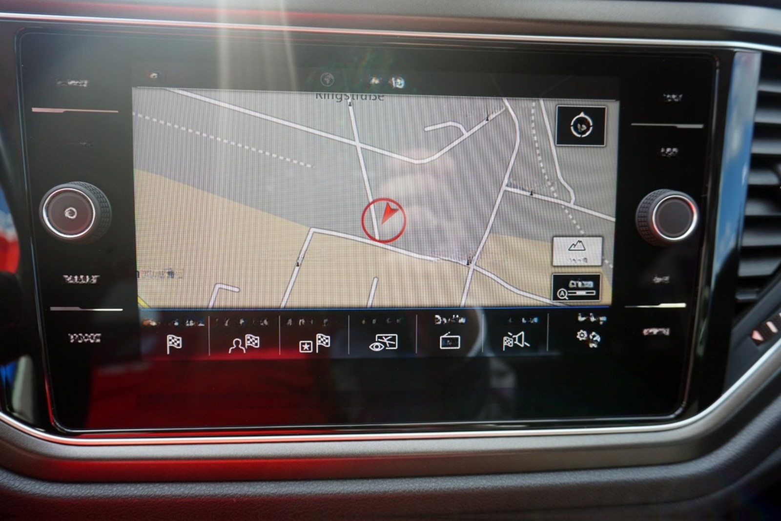 Volkswagen T-Roc 1.5 TSI DSG Style LED Navi ACC Sitzheizung foto 20