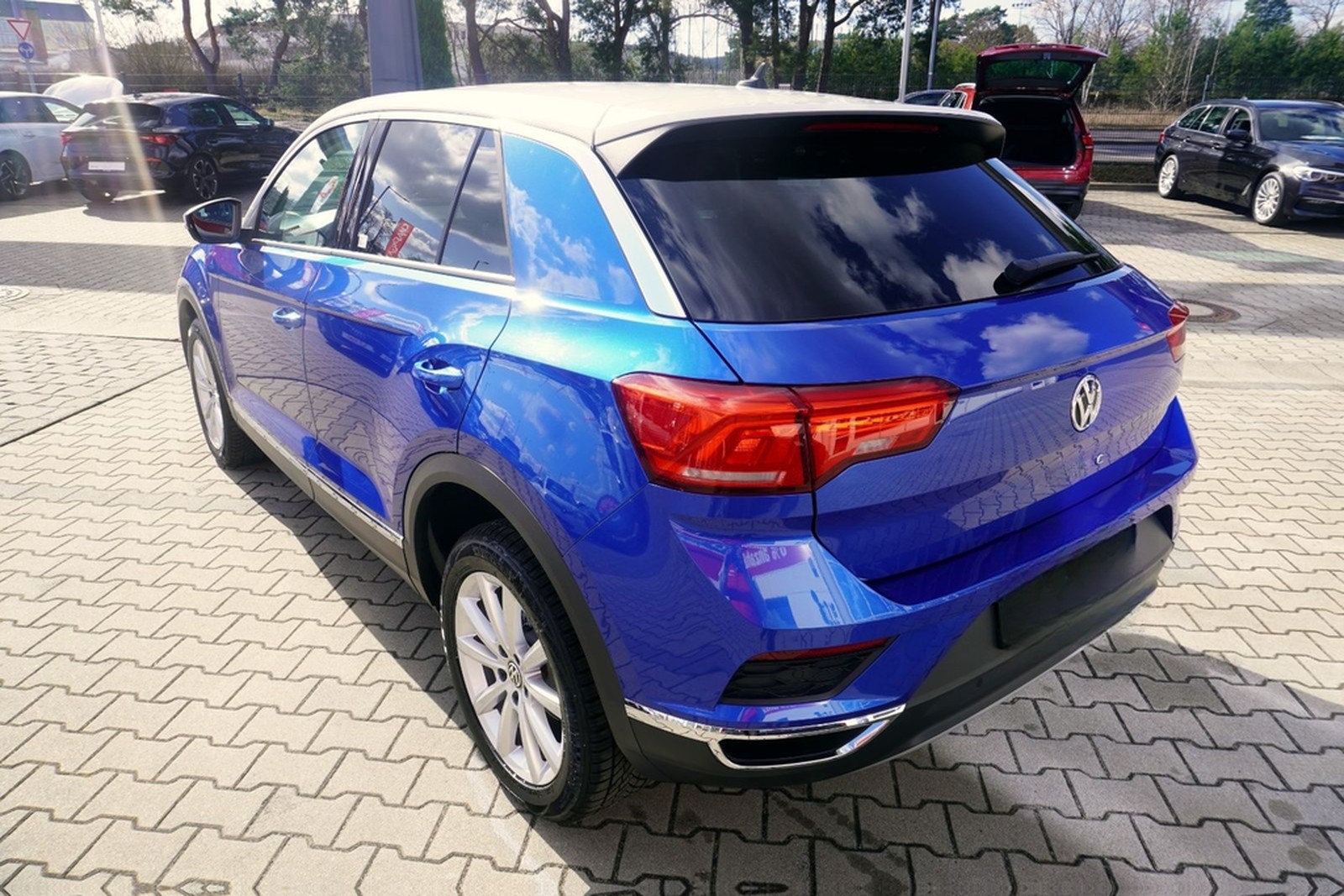 Volkswagen T-Roc 1.5 TSI DSG Style LED Navi ACC Sitzheizung foto 8