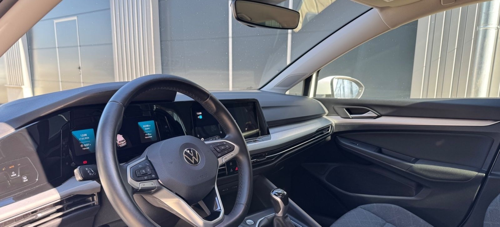 Volkswagen Golf VIII Lim. Life 1.5 TSI First Edition foto 17