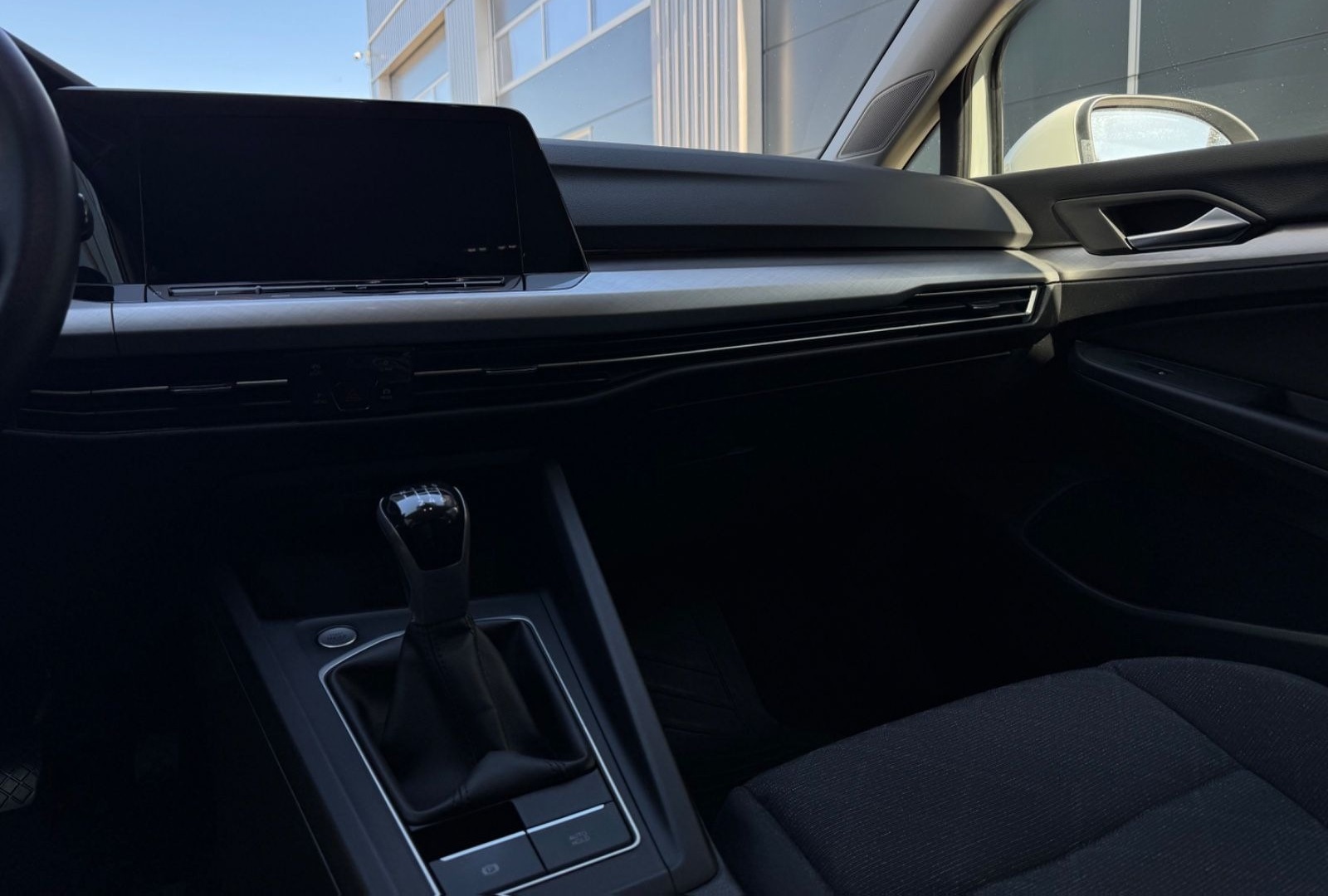 Volkswagen Golf VIII Lim. Life 1.5 TSI First Edition foto 25