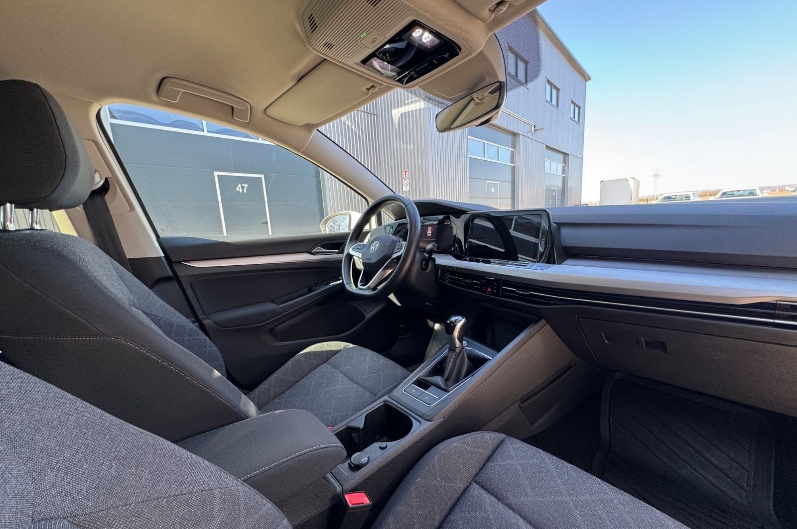Volkswagen Golf VIII Lim. Life 1.5 TSI First Edition foto 27