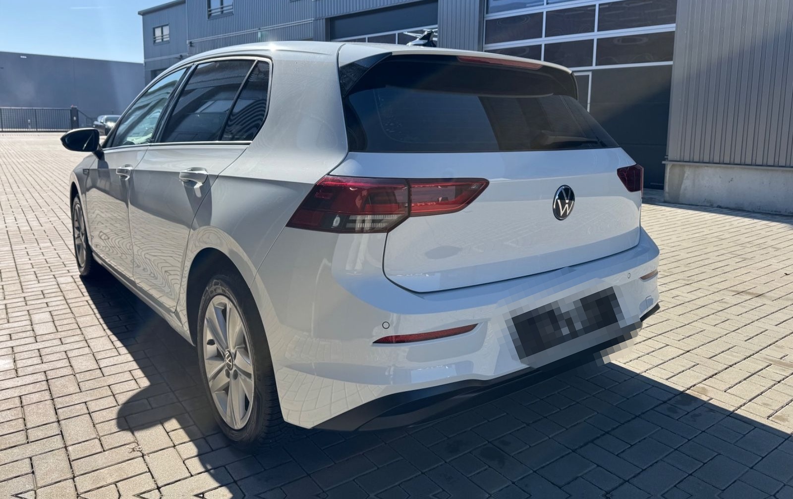 Volkswagen Golf VIII Lim. Life 1.5 TSI First Edition foto 5
