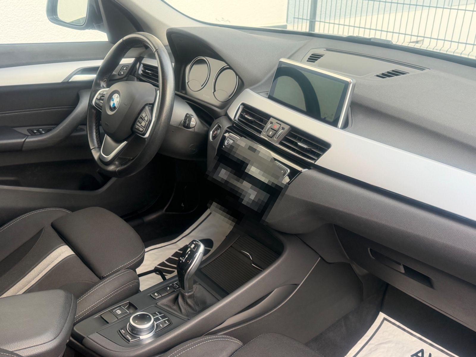 BMW X1 xDrive 20 d Advantage /KAMERA/AHK/TEMPOMAT foto 17