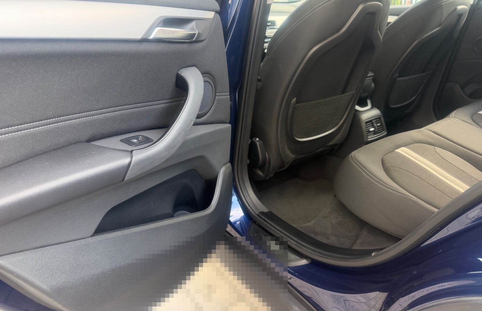 BMW X1 xDrive 20 d Advantage /KAMERA/AHK/TEMPOMAT foto 10