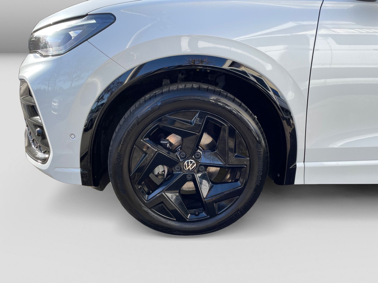 Volkswagen Tiguan 1.5eTSI DSG R-Line Black Style 360° AHK foto 6