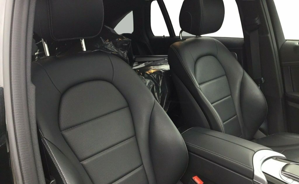 Mercedes-Benz EQC 400 4MATIC 360 ACC AUT Akustikglas DynLicht foto 13