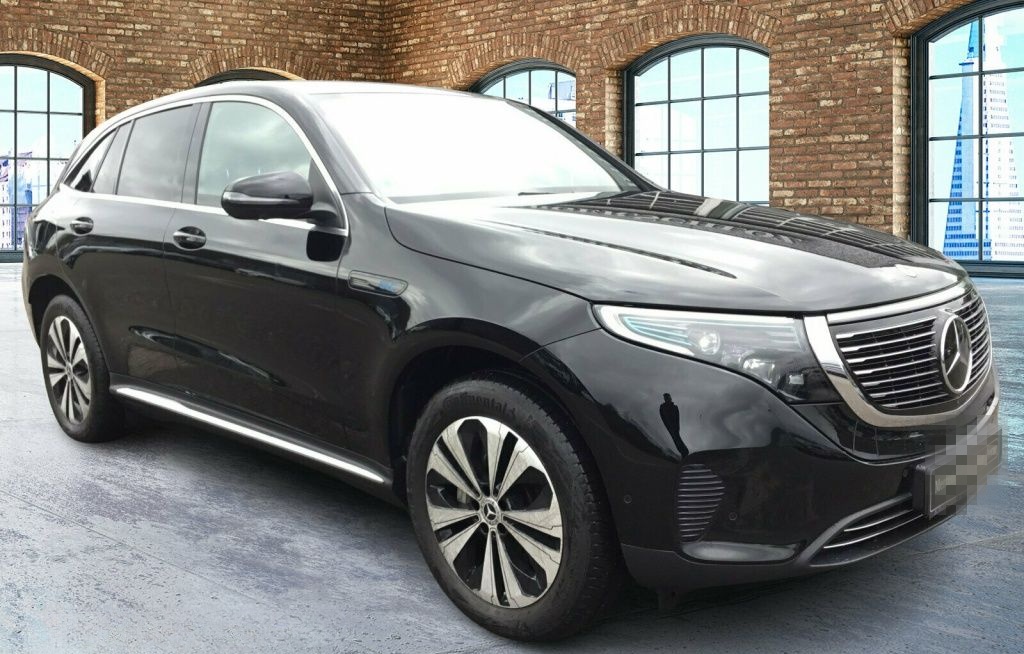 Mercedes-Benz EQC 400 4MATIC 360 ACC AUT Akustikglas DynLicht foto 3