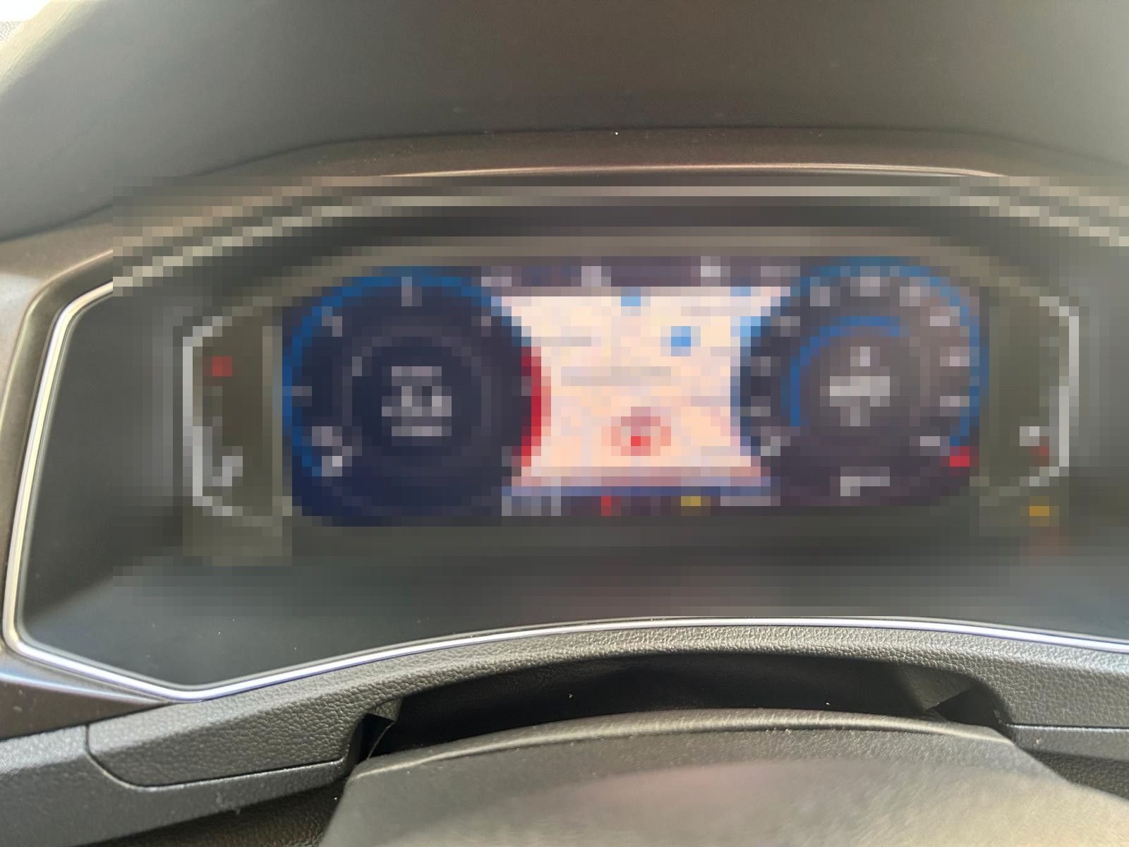 Volkswagen T-Roc 1.6 TDI  foto 7