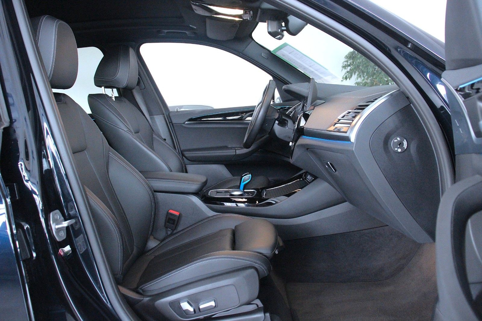 BMW iX3 M Sport (G08) *A-LED*KAMERA*LHZ*AHK*ACC foto 19