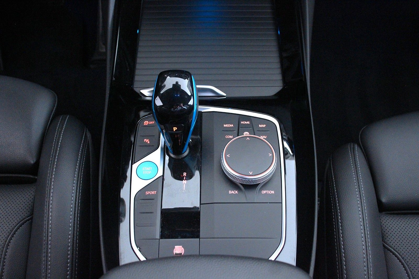 BMW iX3 M Sport (G08) *A-LED*KAMERA*LHZ*AHK*ACC foto 22