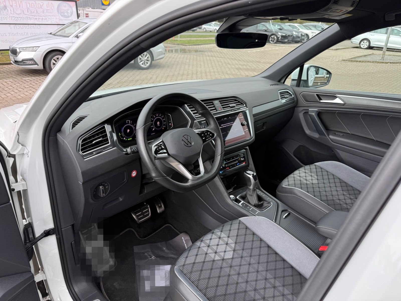 Volkswagen Tiguan R-Line eHybrid,19-Zoll,R-Kam,Matrix,Kessy foto 14