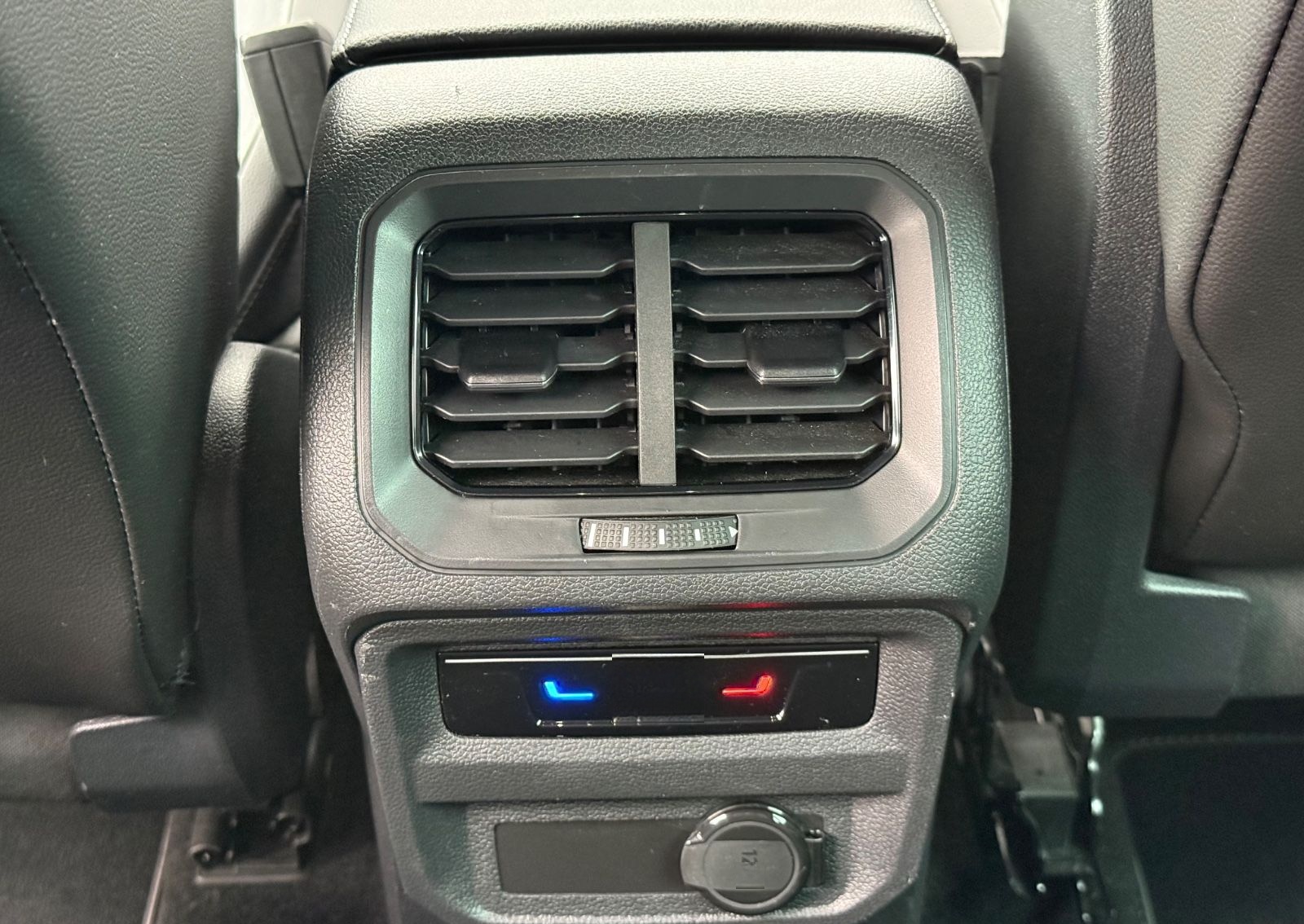 Volkswagen Tiguan R-Line eHybrid,19-Zoll,R-Kam,Matrix,Kessy foto 21