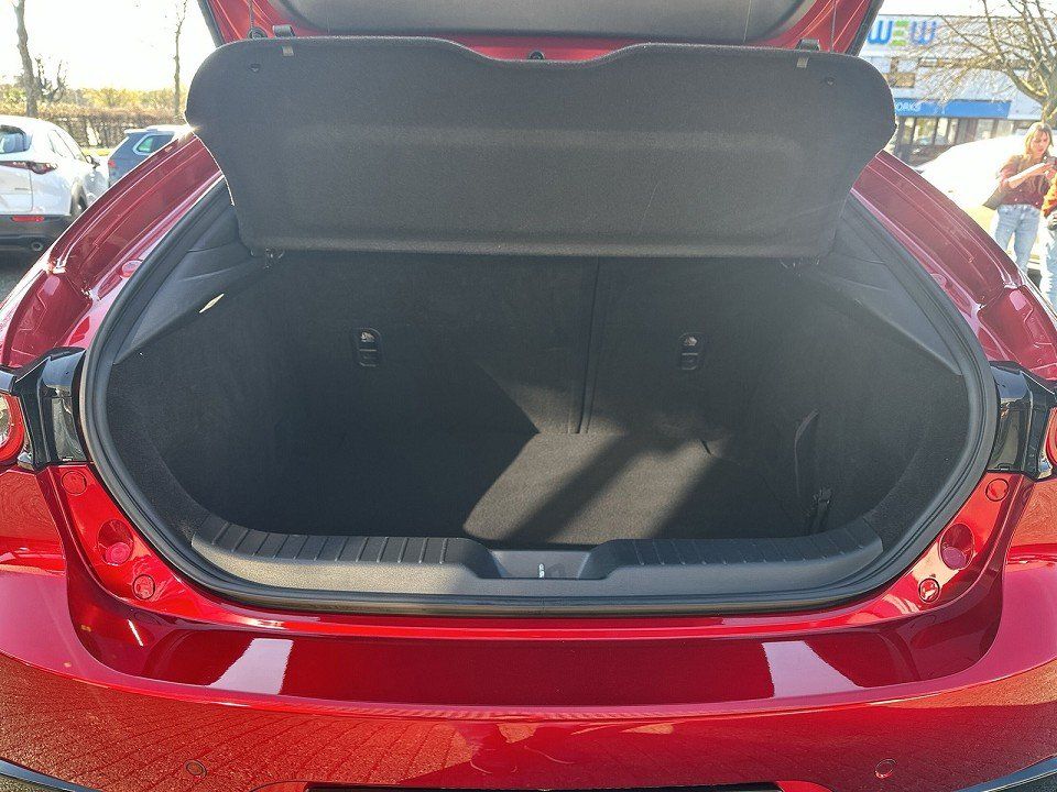 Mazda 3 2.0 M Hybrid SELECTION DES-P ACT-P *Matrix-LED foto 9