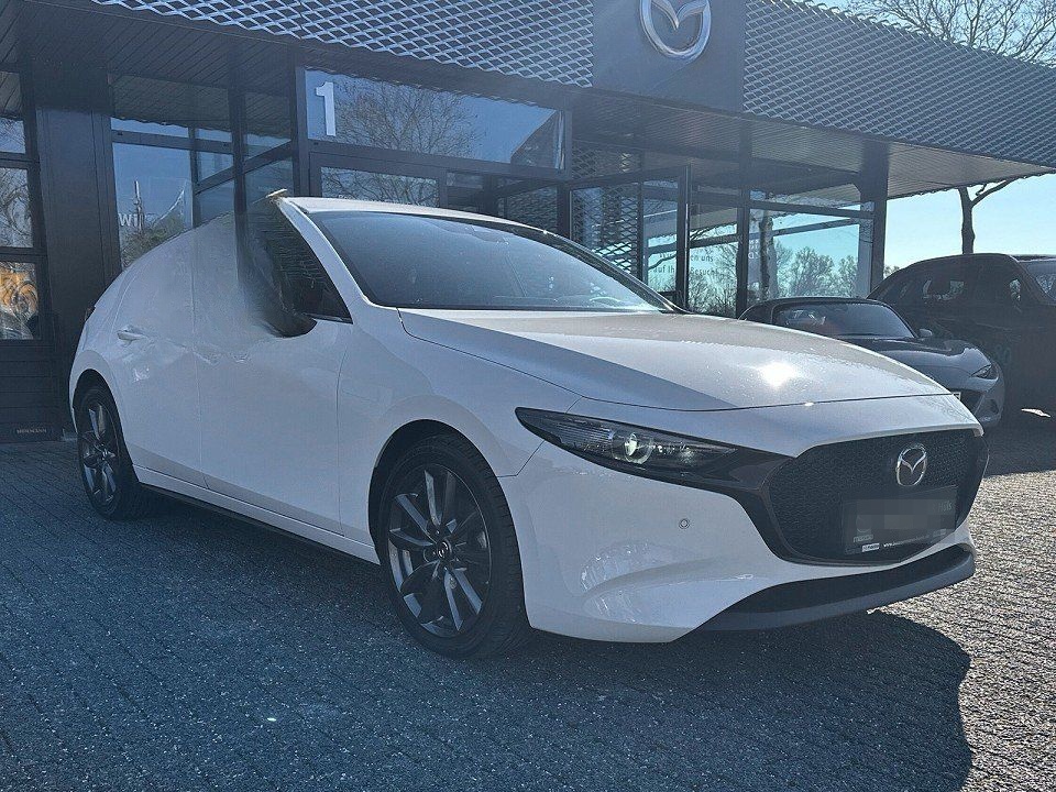 Mazda 3 2.0 M Hybrid SELECTION A18 DES-P PRE-P foto 4