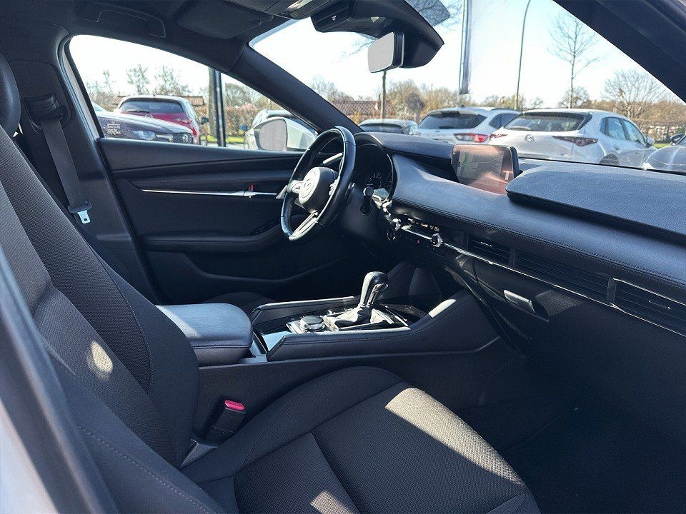 Mazda 3 2.0 M Hybrid SELECTION A18 DES-P PRE-P foto 7