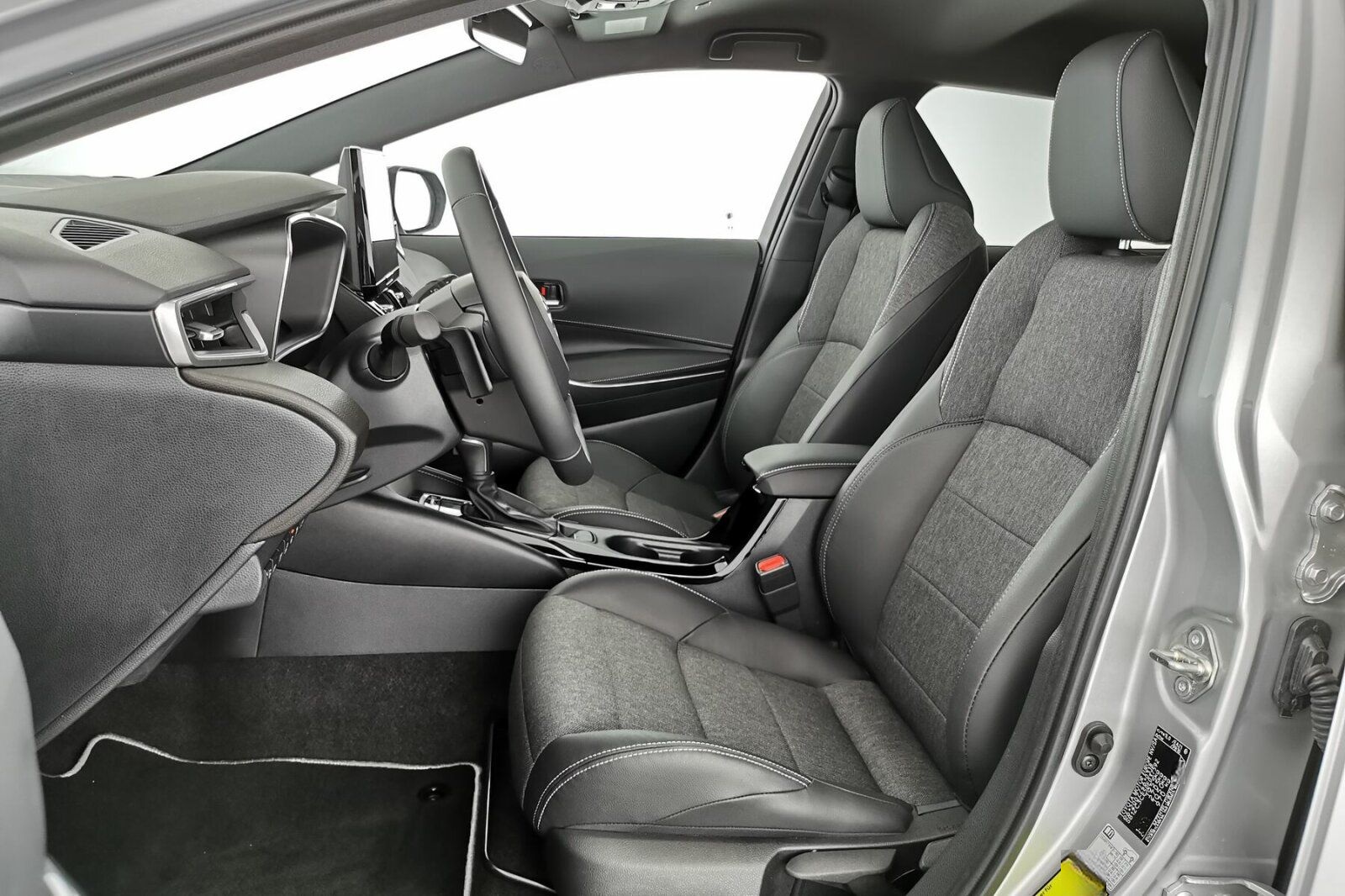 Toyota Corolla 2.0 Hybrid Teamplayer AHK+LED+NAVI+ACC+ foto 10