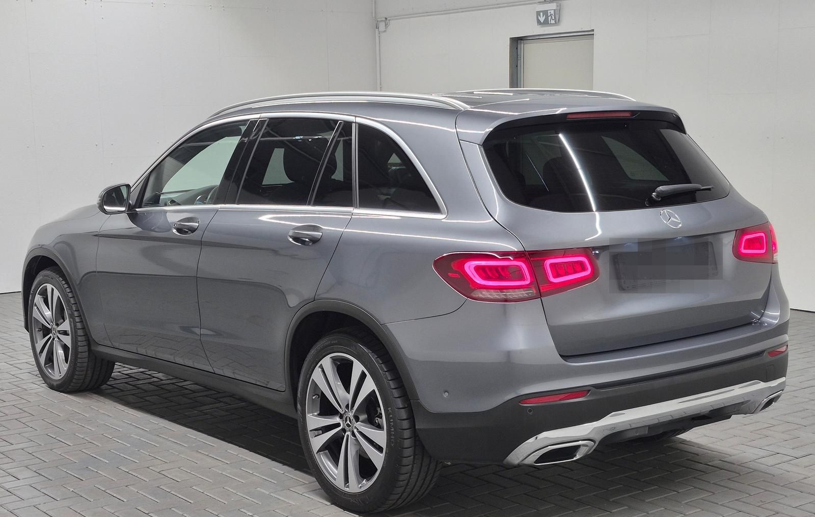 Mercedes-Benz GLC400 4M LED/Navi/Pano/SHZ/Luft/AHK/360°/20-LM foto 3