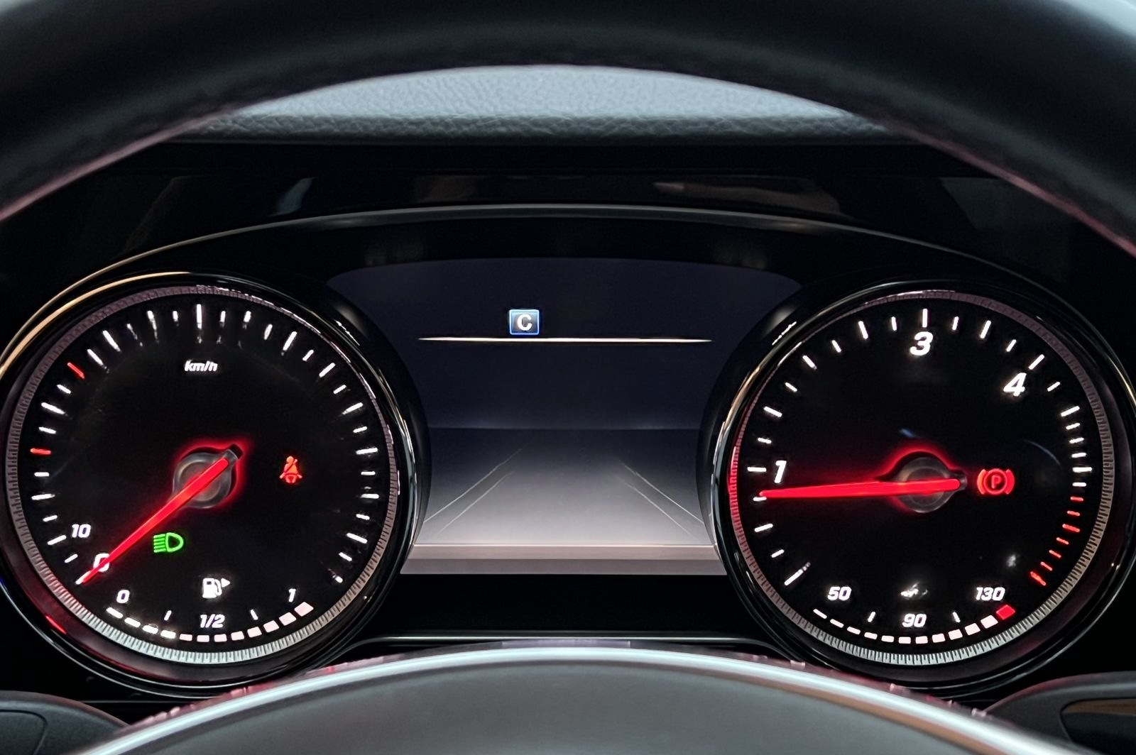 Mercedes-Benz E E220d AMG-Line Navi Kamera Burmester LED foto 11