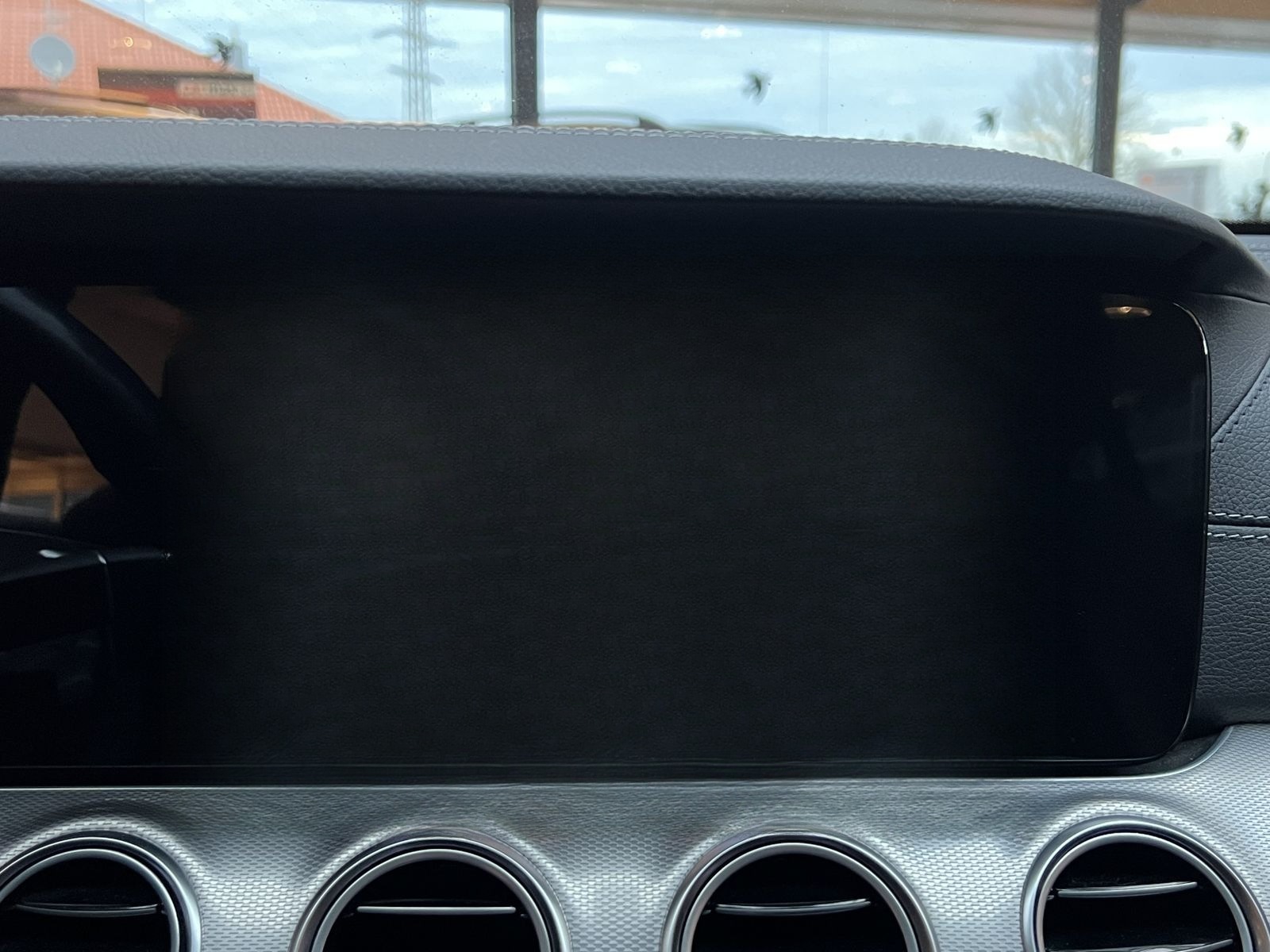 Mercedes-Benz E E220d AMG-Line Navi Kamera Burmester LED foto 12
