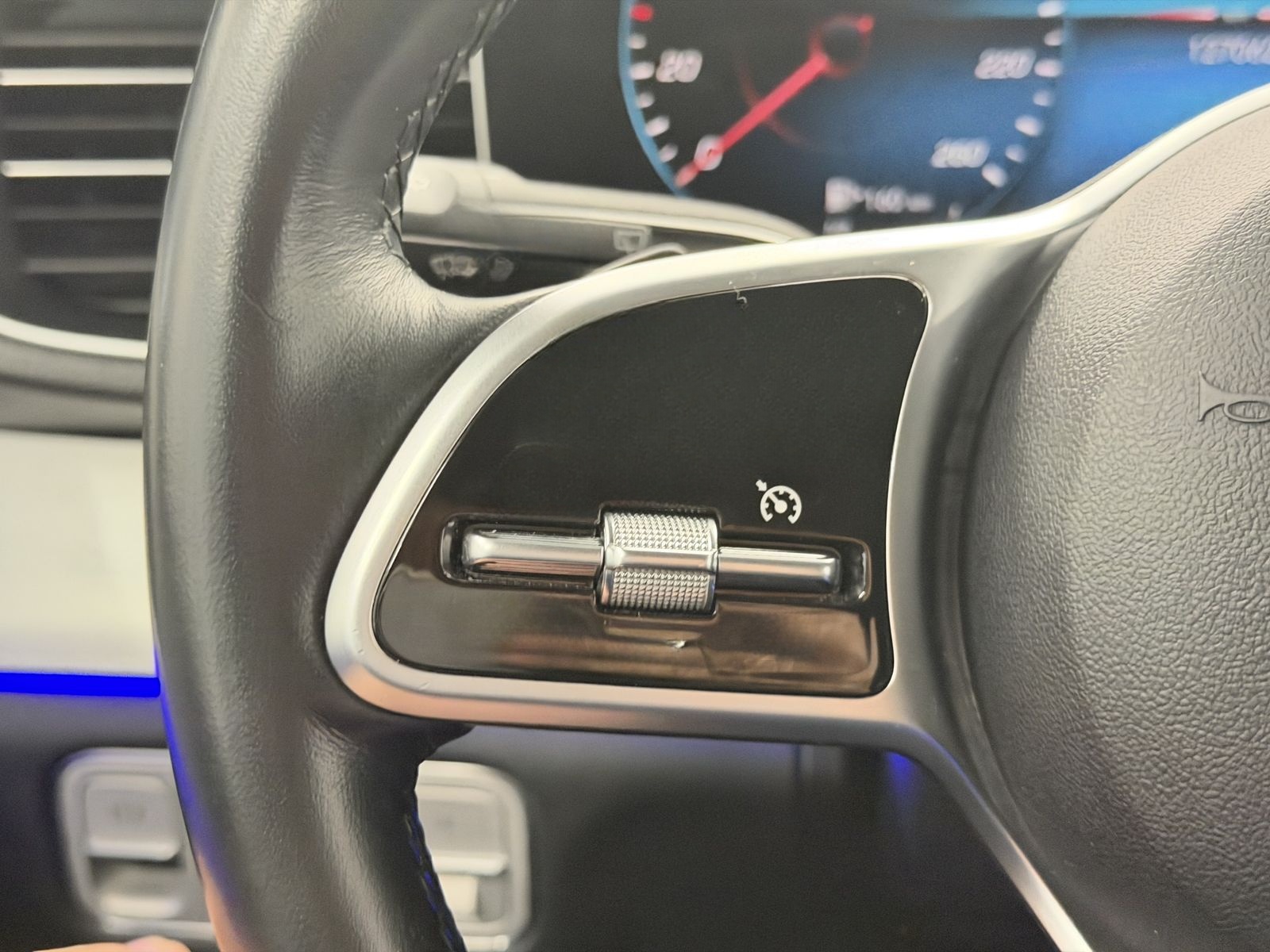 Mercedes-Benz GLE 350 e 4Matic 9G-TRONIC AHK*RFK*CARPLAY foto 23