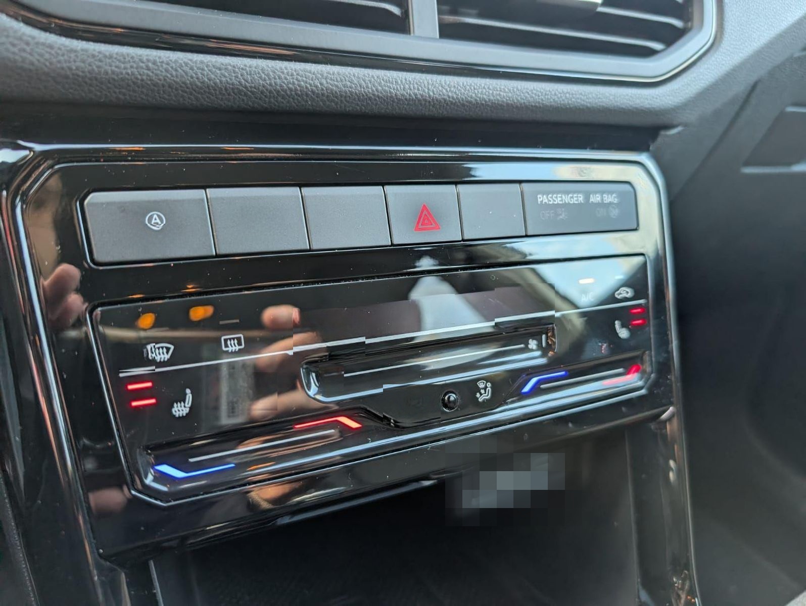 Volkswagen T-Cross 1.0 TSI Life DSG ACC SHZ PDC foto 13