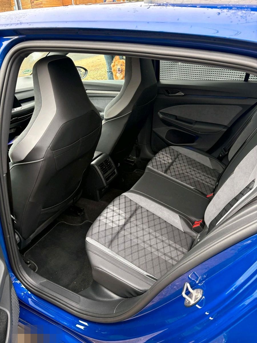 Volkswagen VW Golf 8 R-Line 2.0 TSI OPF foto 11