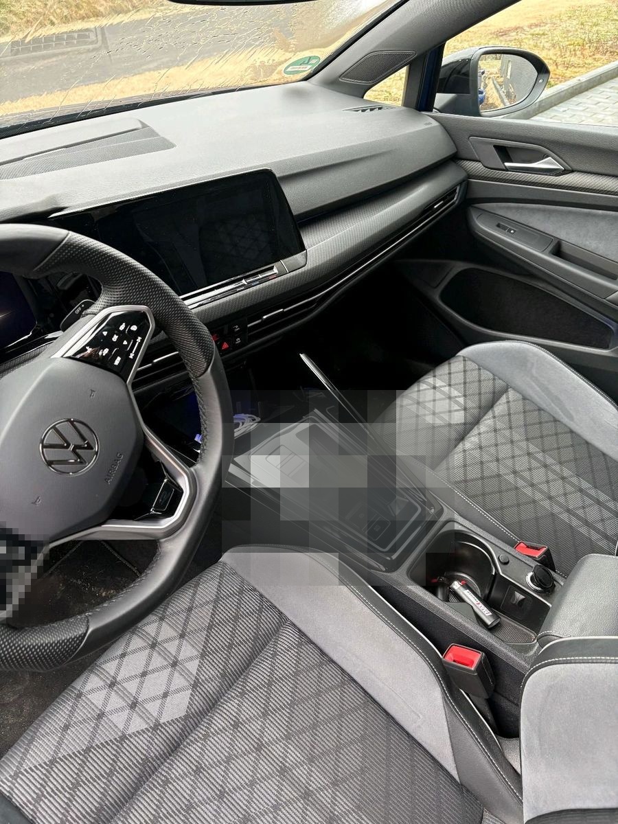Volkswagen VW Golf 8 R-Line 2.0 TSI OPF foto 7