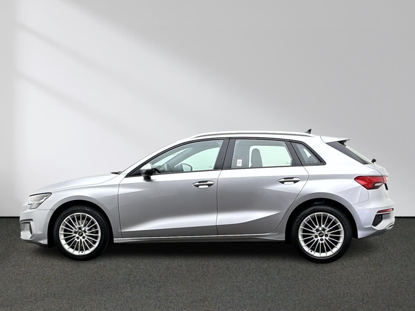 Audi A3 Sportback 30 TFSI advanced S tronic MMI B&O foto 2