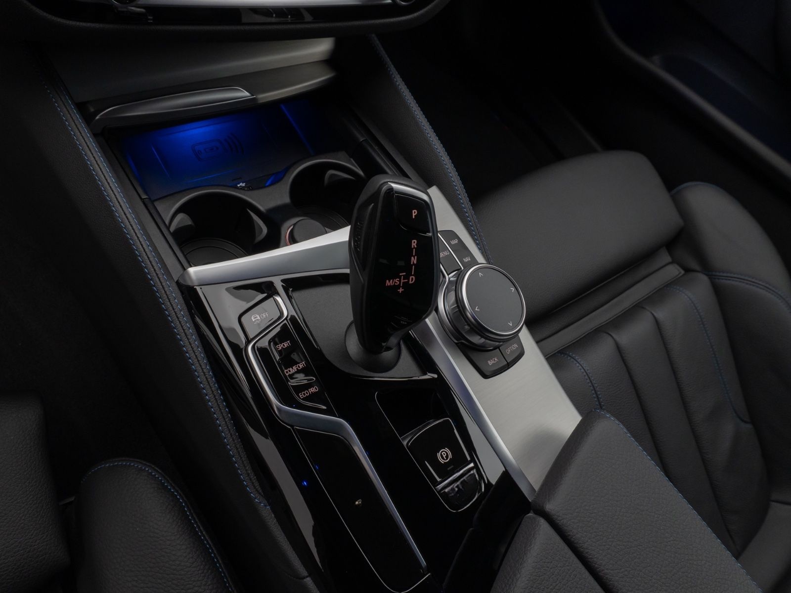 BMW 540d xD Tour M Sport HUD HiFi Laserlicht 19`` foto 23