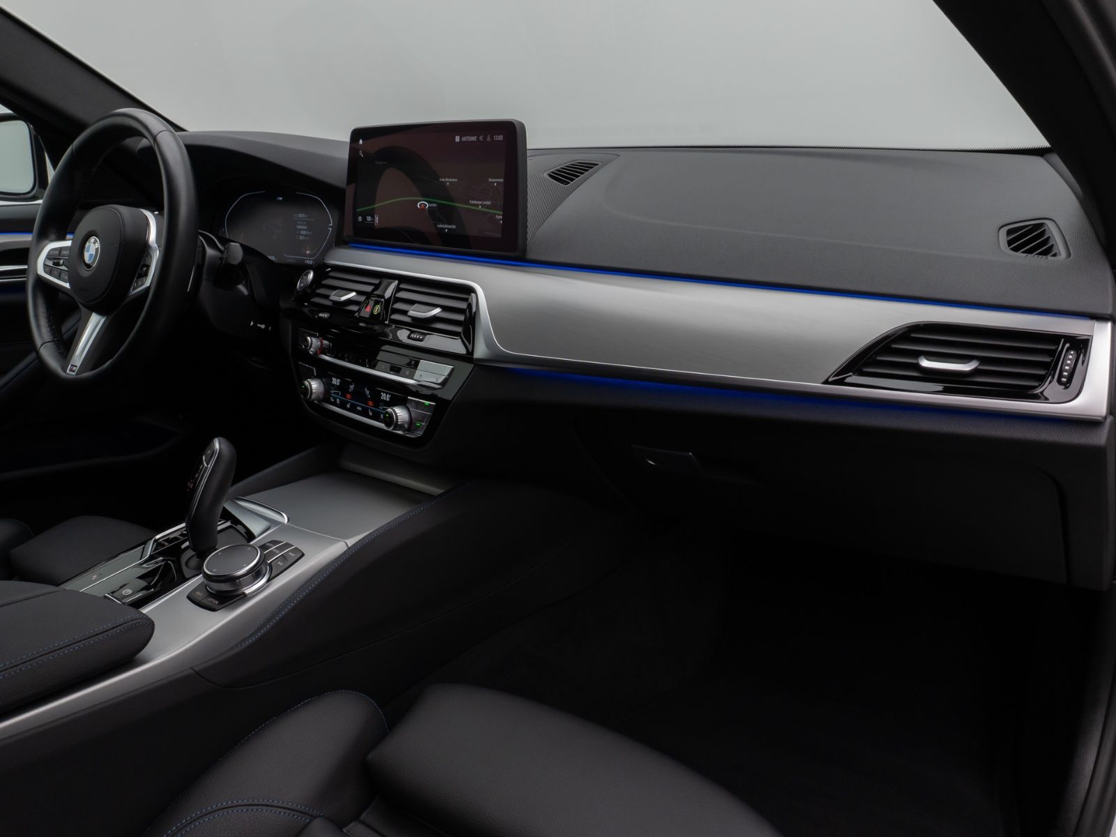 BMW 540d xD Tour M Sport HUD HiFi Laserlicht 19`` foto 24