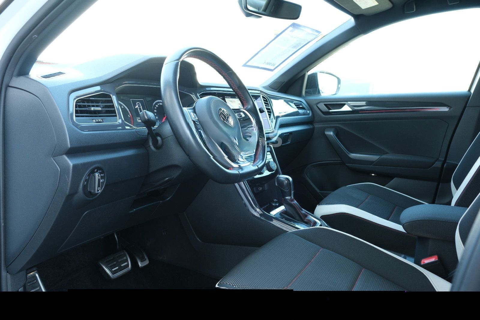 Volkswagen T-Roc 2.0 TDI DSG Sport "1-HAND"LED"ACC"AHK" foto 15