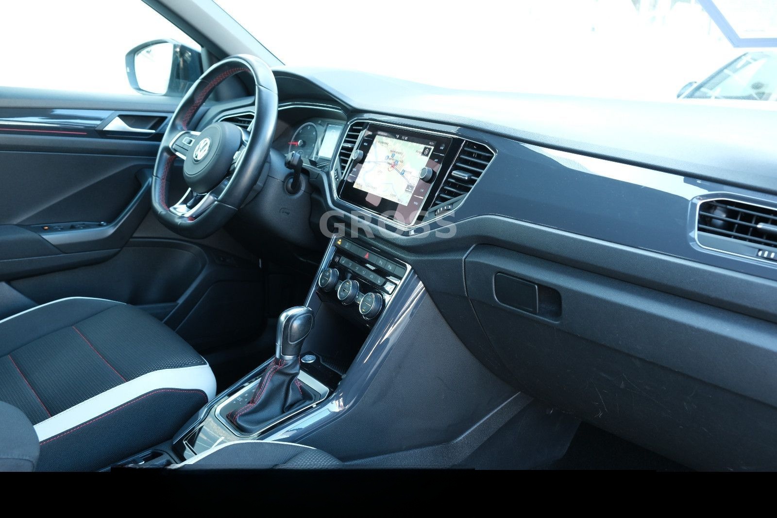 Volkswagen T-Roc 2.0 TDI DSG Sport "1-HAND"LED"ACC"AHK" foto 17