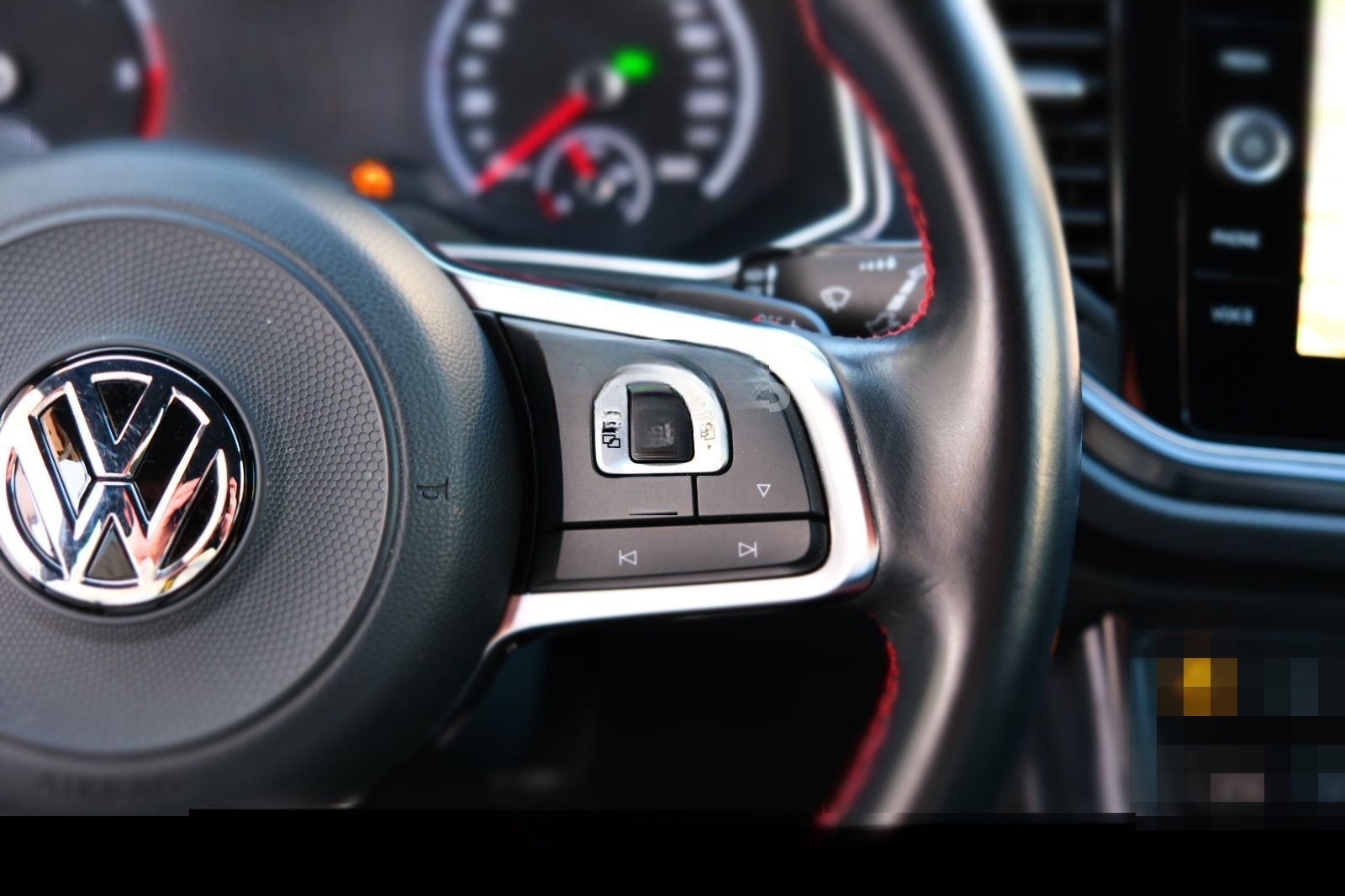 Volkswagen T-Roc 2.0 TDI DSG Sport "1-HAND"LED"ACC"AHK" foto 20