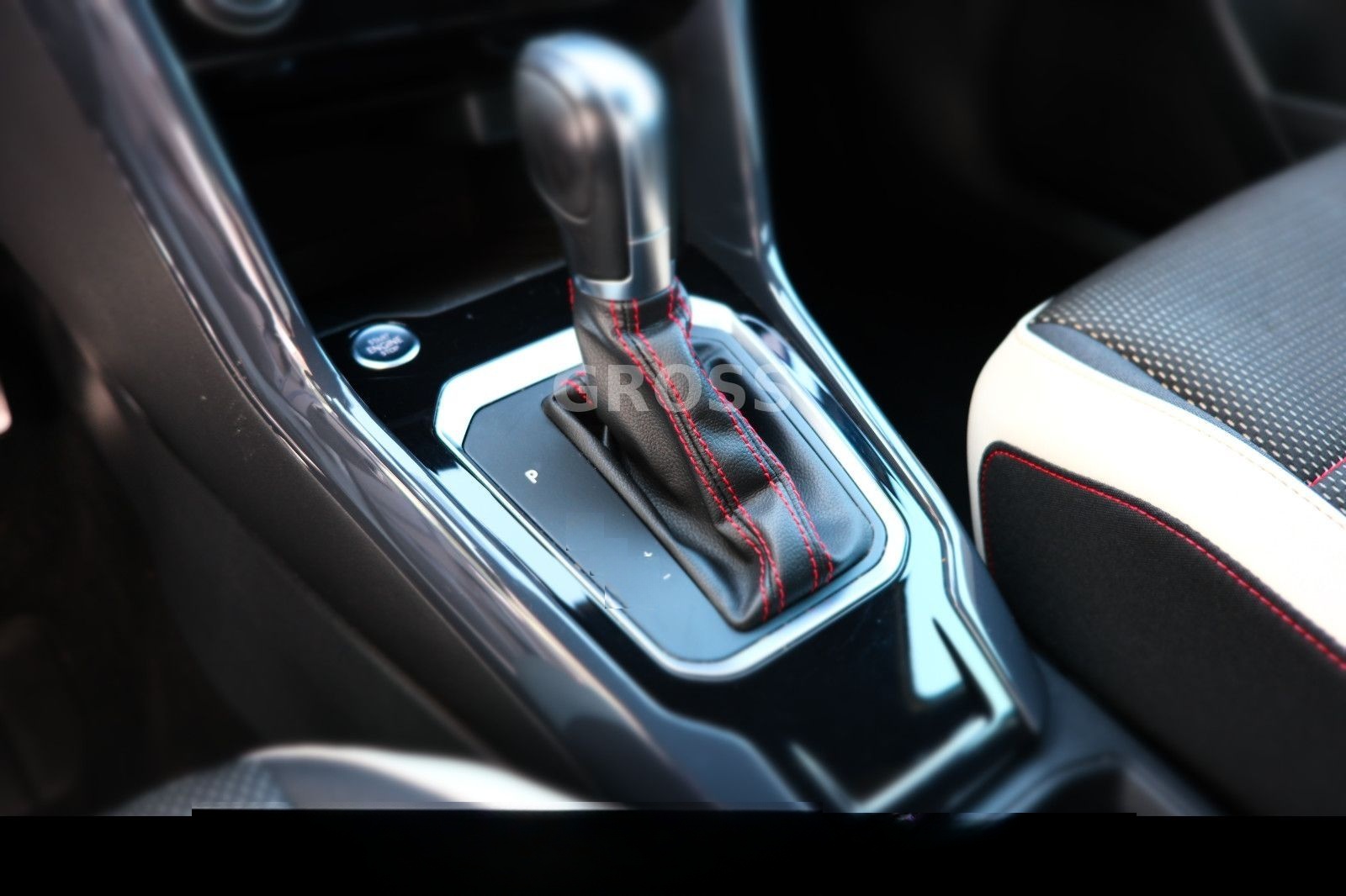 Volkswagen T-Roc 2.0 TDI DSG Sport "1-HAND"LED"ACC"AHK" foto 23