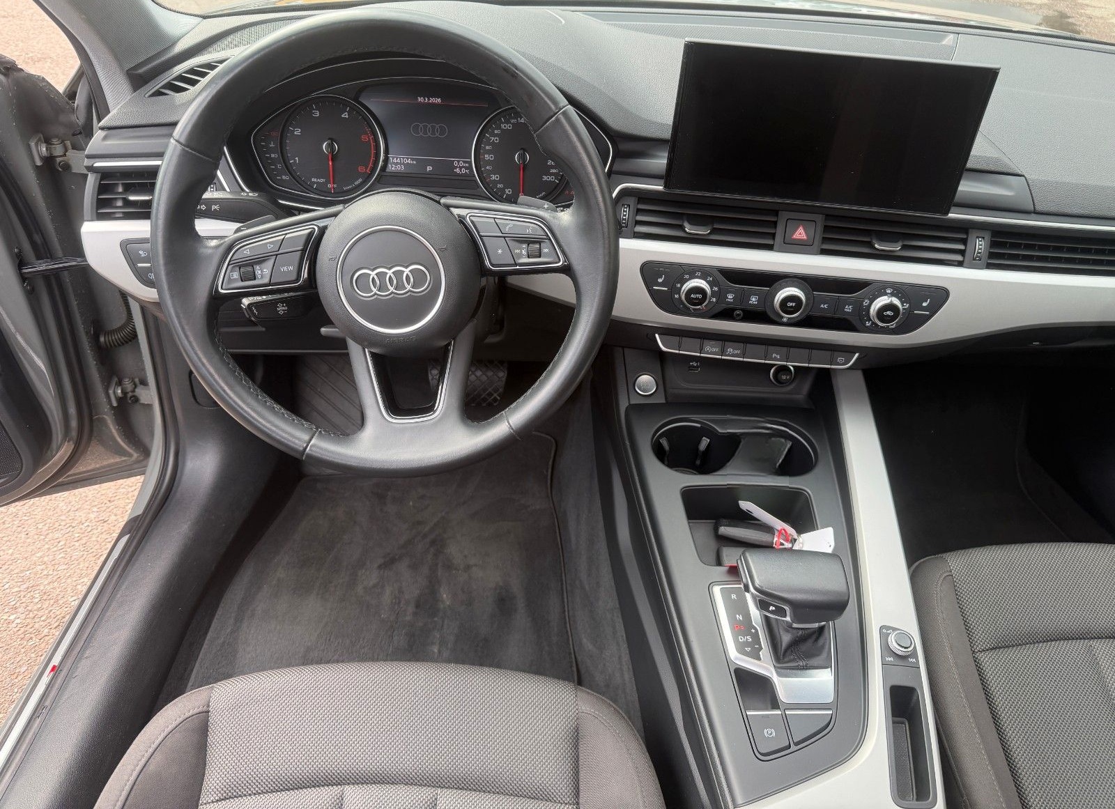 Audi A4 Avant 30 TDI S line Compet*Pano*Kamera*Matrix foto 12